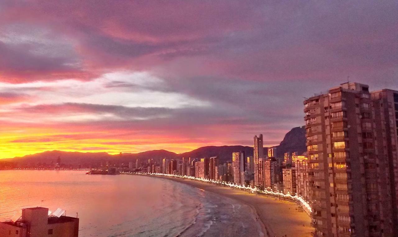Apartamentos Halcon เบนิดอร์ม ภายนอก รูปภาพ